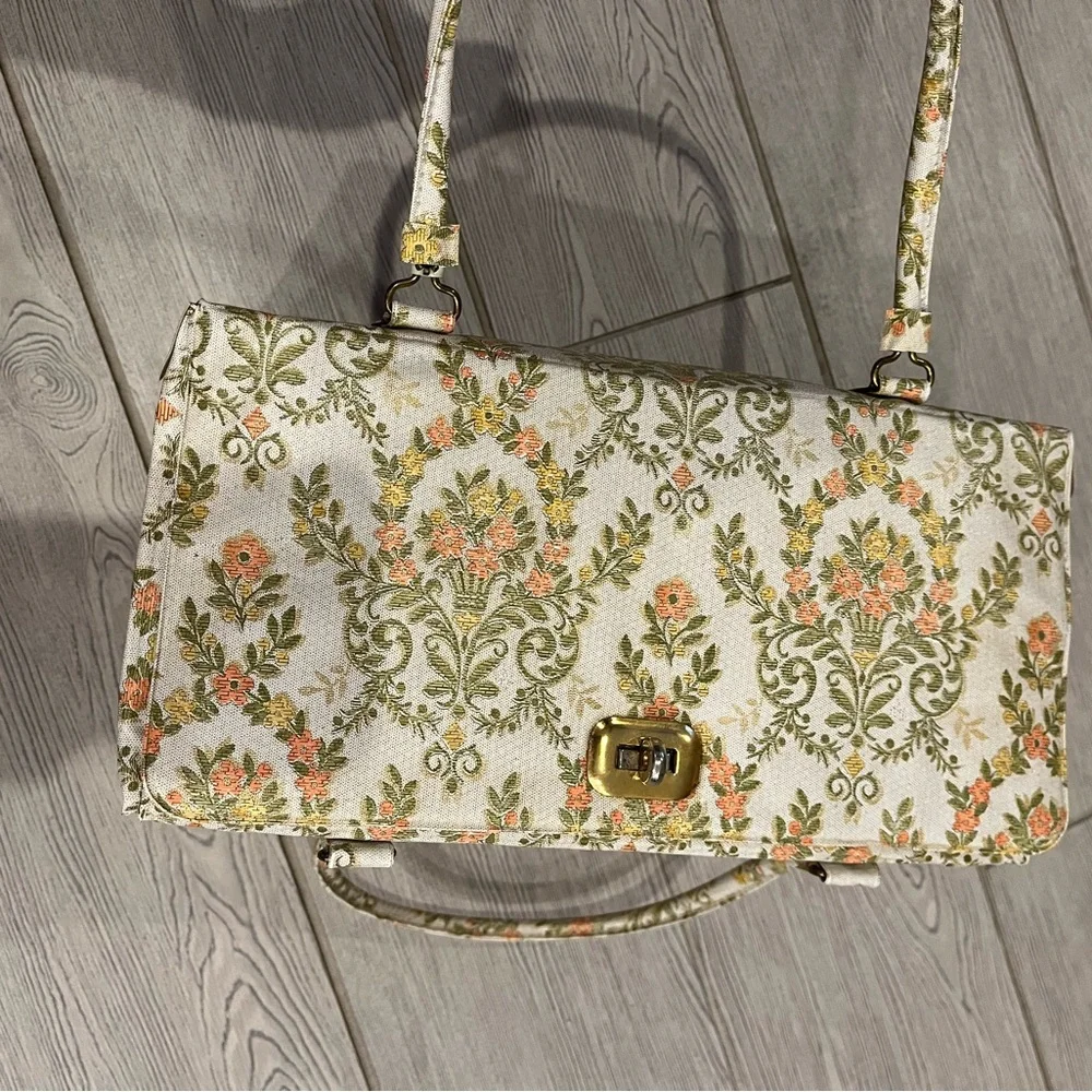 1960s Vinyl Tapestry Look Train Case Green orange and cream floral print - Picture 4 of 17